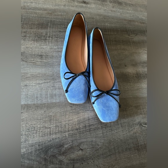 M. Gemi The Danza Ballet Flat size 40.5. . US size 9.5 in Powder Blue - Picture 16 of 16